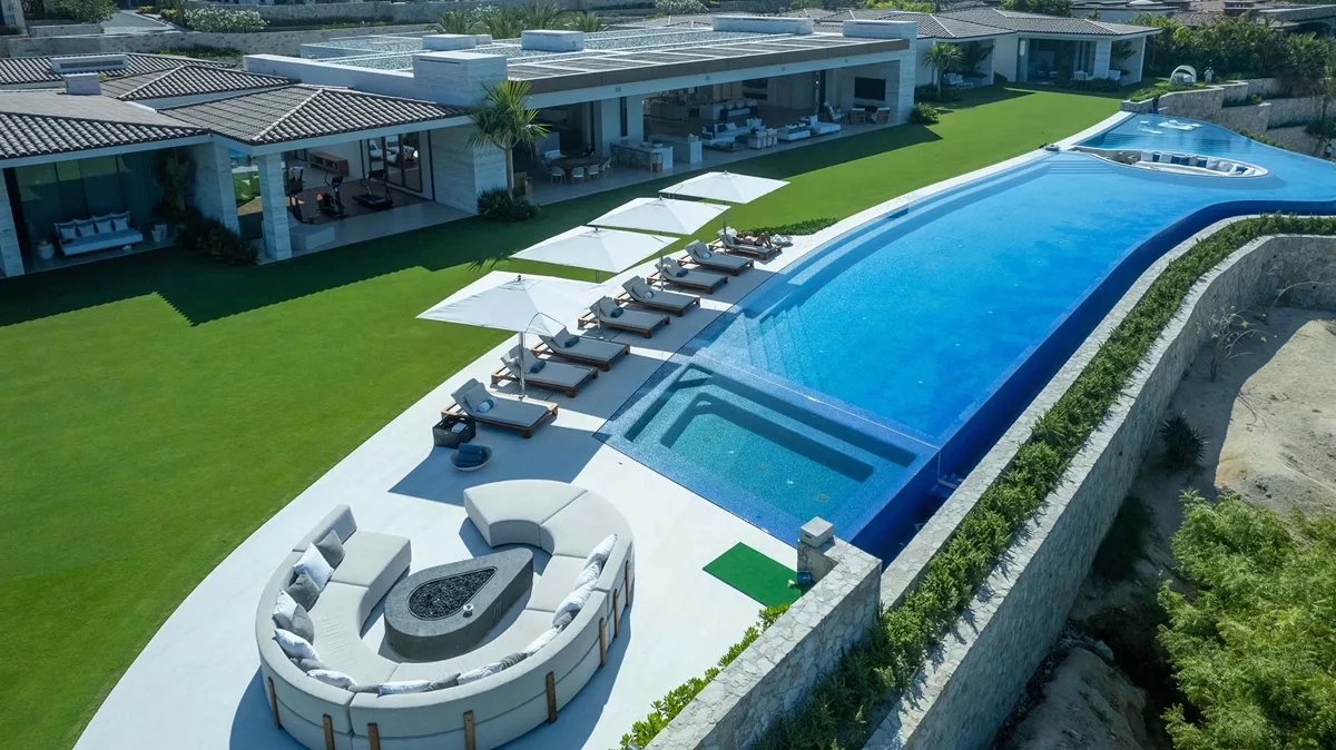 Cabo House